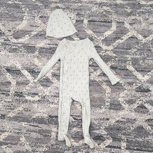 Size 12 Months Slim Fit Ribbed Blue Baby One Piece with Hat